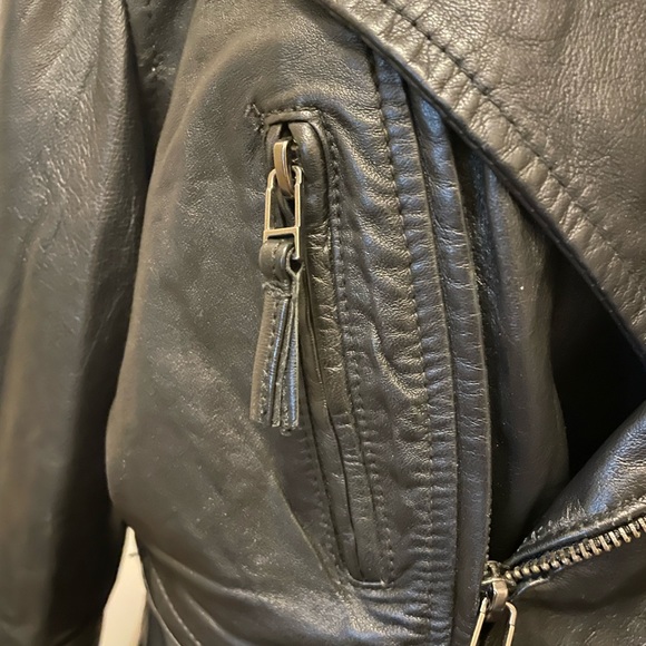 Zara Basic Leather Jacket - Picture 4 of 10